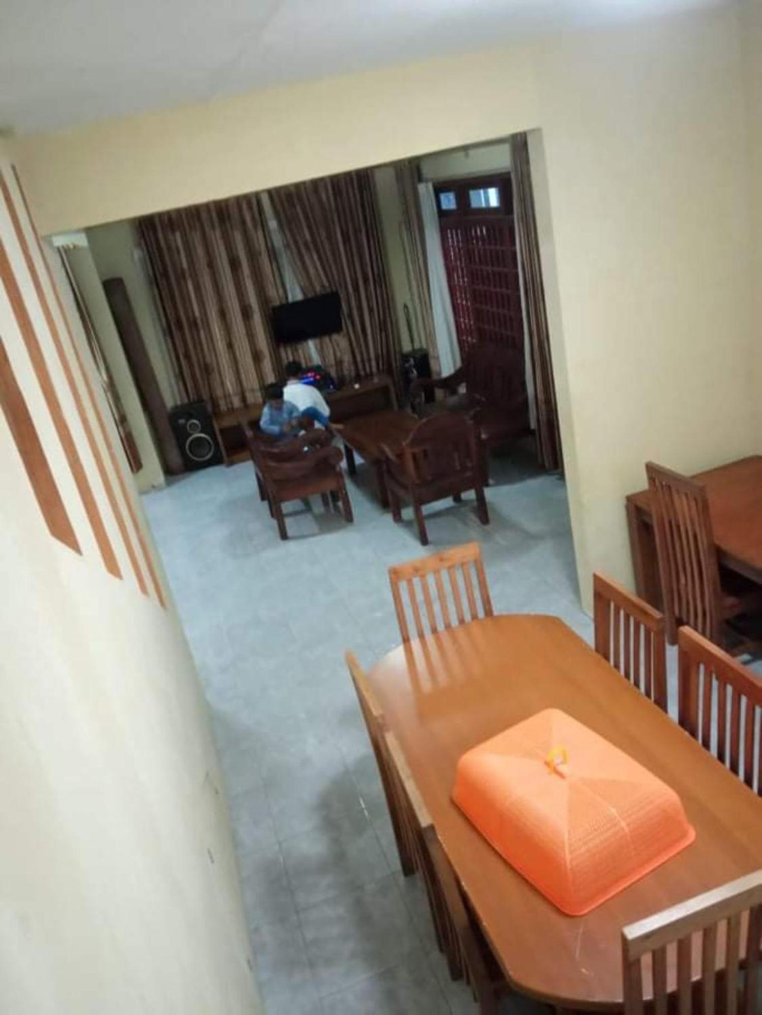 Villa Putih Cisarua Bagian luar foto